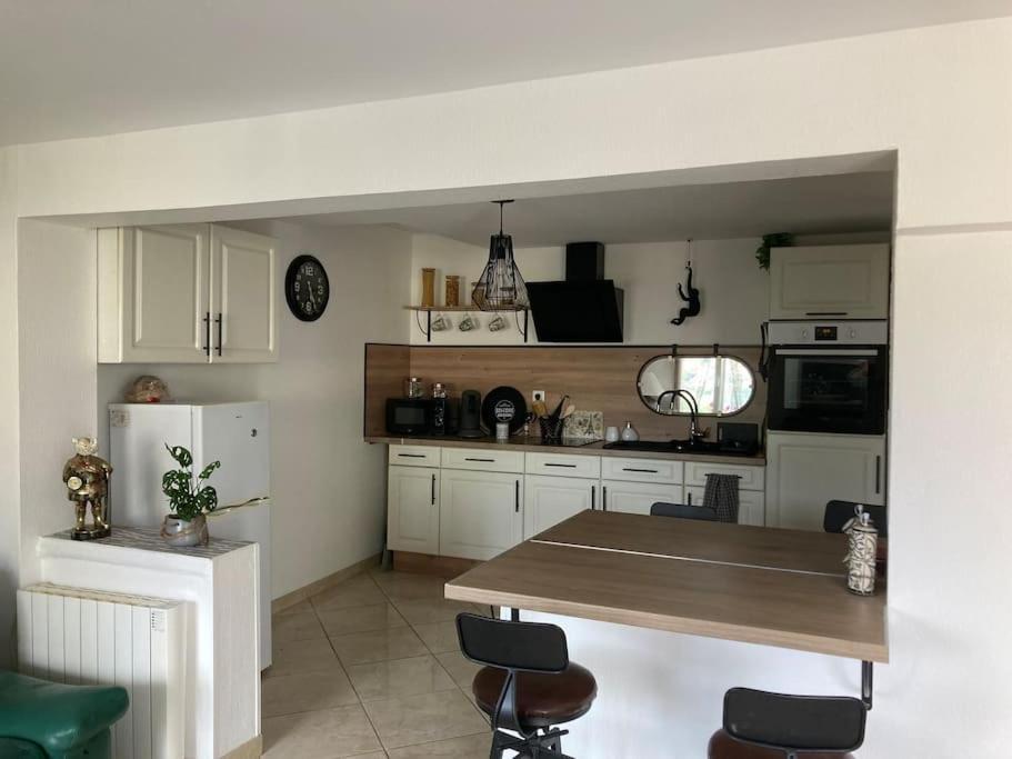 Agreable Maison Avec Jolie Terrasse Exterieure Champigneulles Екстериор снимка